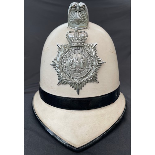 327 - Southend on Sea Constabulary Summer White Police Helmet complete with Queens Crown Helmet Plate. Mak... 