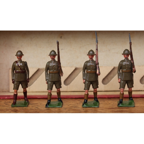 2277 - W Britain (Britains) Armies of the World No.1293 Durban Light Infantry, comprising marching empty ha... 