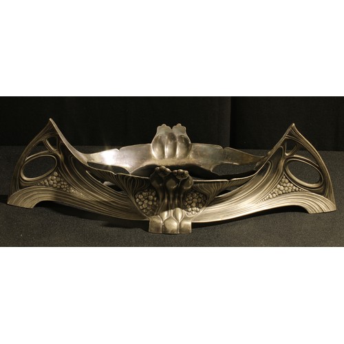 125 - An Art Nouveau spelter WMF centre bowl stand, stylised decoration, 50cm wide (missing glass liner)