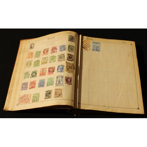 289 - A Victorian/Edwardian stamp album containing penny reds, etc