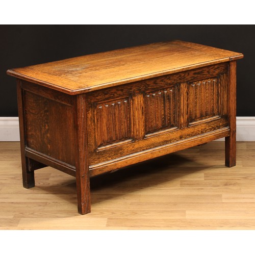 114 - A 17th century style oak blanket chest, of small proportions, 50.5cm high, 92cm wide, 45cm deep; a h... 