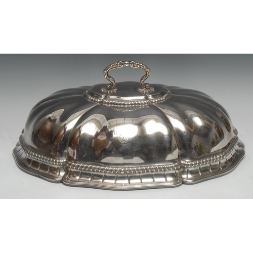 325 - Royal Household Silver - a George III silver fluted domed meat dish cover, engraved with the arms Ki... 