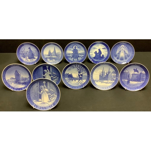 328 - A set of eleven early Royal Copenhagen Christmas collector's plates, 1950 - 1959, printed and painte... 