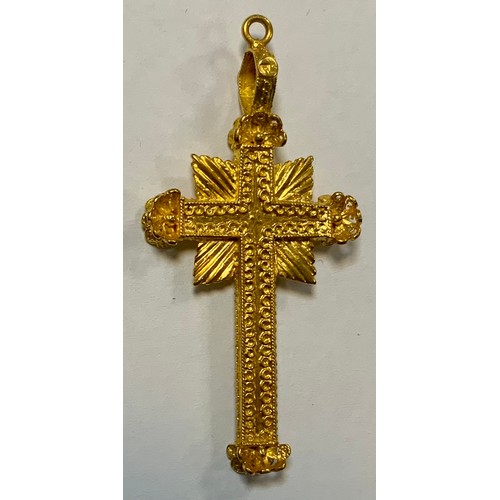 401 - A South European Baroque gold cross, the crucifix with shell and sphere points, radiating sunburst, ... 