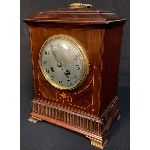 486 - A 19th century mahogany inlaid bracket clock, French movement