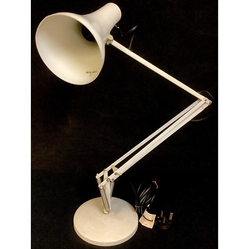 494 - An Anglepoise type table lamp