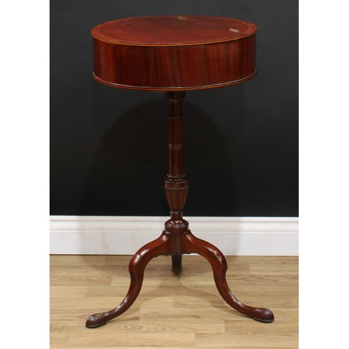 113 - A 19th century rosewood crossbanded mahogany drum occasional table, circular top with hinged cover, ... 