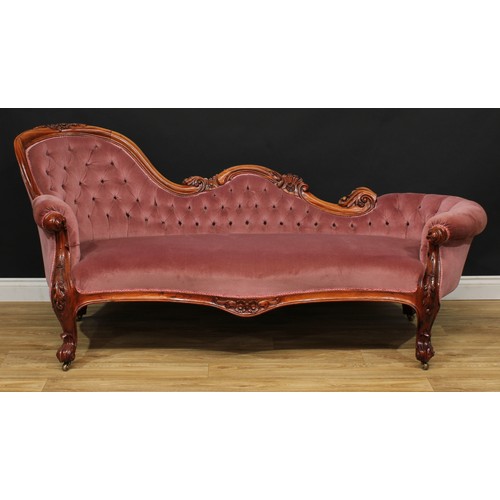 118 - A Victorian style fainting couch, sofa or chaise longue, 91cm high, 205cm wide, the seat 138cm wide ... 