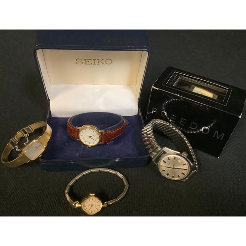 599 - A gentleman's steel Ensign watch; a Seiko watch, boxed; other lady's watches, including Smiths and S... 