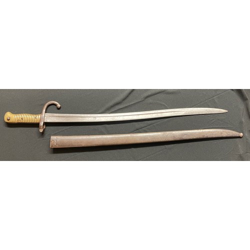 51 - French 1866 Pattern Chassepot Bayonet with single edged fullered blade 575mm in length, maker marked... 