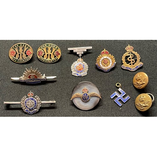 102 - WW2 British Enamel Sweetheart brooch collection to include: RAF on Mother of Pearl backing disc: Lan... 