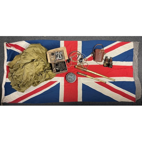 121 - WW2 British mixed militaria: Union Flag, multipart construction, size 86cm x 175cm, no markings: two... 