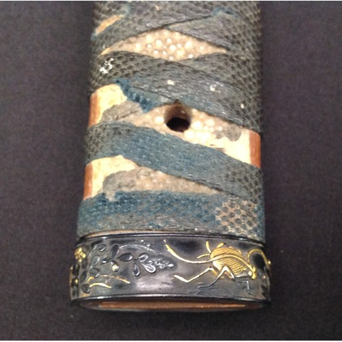 131 - Japanese Katana Sword with 650mm long single edged blade. Tang is signed (Chrysanthemum-mon) Tanba n... 