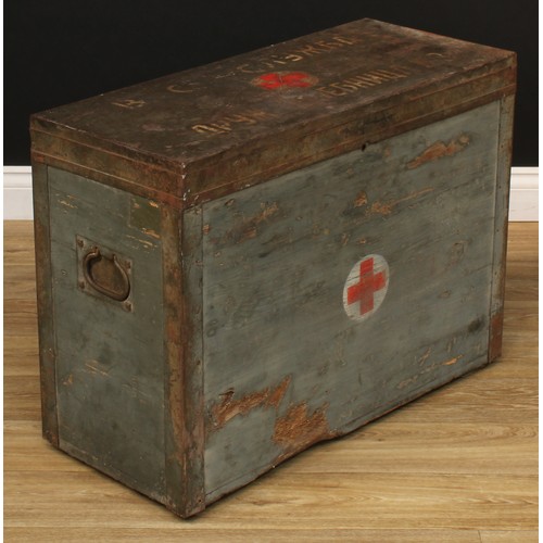 139 - WW2 Third Reich Medical Stores box with original paint finish and Red Cross markings to front and li... 