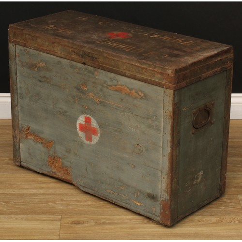 139 - WW2 Third Reich Medical Stores box with original paint finish and Red Cross markings to front and li... 