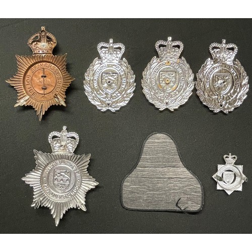 201 - Kings Crown Worcestershire Police Helmet Plate: Queens Crown West Mercia Constabulary Helmet Plate: ... 