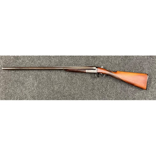 226 - Belgian made side by side 12 bore shotgun with 700mm long barrels, overall length 112.5cm. Serial nu... 