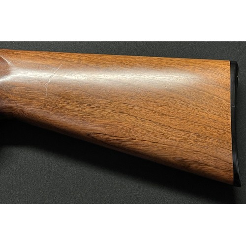 242 - Browning Model 525 12 Bore Over and Under Shotgun with 762mm long barell, serial no 63167MP. Overall... 