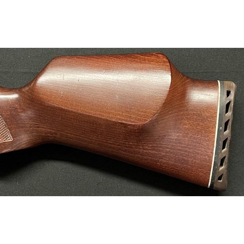 269 - Falcon Titan .22 cal Air Rifle. Serial no 04064. Barrel length 520mm. Fitted with a moderator. Overa... 