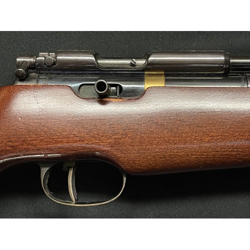 269 - Falcon Titan .22 cal Air Rifle. Serial no 04064. Barrel length 520mm. Fitted with a moderator. Overa... 