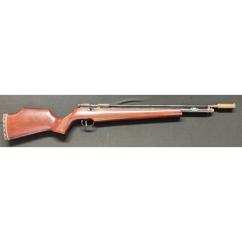 269 - Falcon Titan .22 cal Air Rifle. Serial no 04064. Barrel length 520mm. Fitted with a moderator. Overa... 