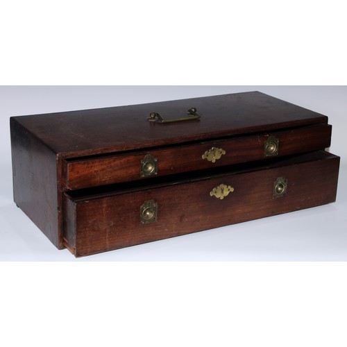 5153 - A George III mahogany portable clerk's chest, angular swan neck carrying handle above two long gradu... 