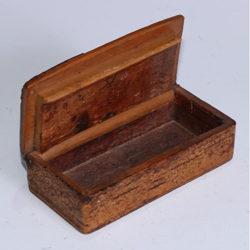 5061 - A 19th century pressed birch bark snuff box, hinged cover in relief with children, 10cm wide, c.1850... 