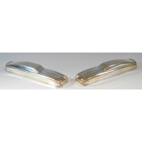 288 - Automobilia - A pair of silver library or desk models of a classic cars, styalised, 22cm long, Sheff... 