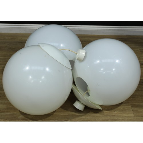 Lot 216       