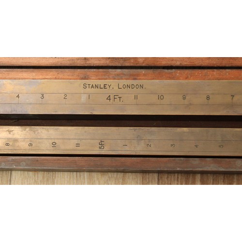 690 - A large early 20th century engineer's or surveyor's rule, measure or level, inscribed Stanley, Londo... 