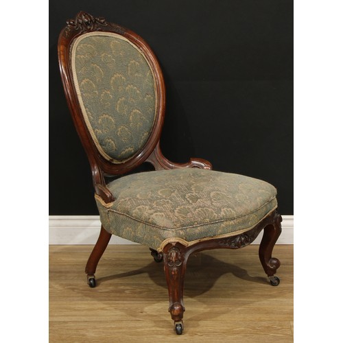 115 - A Victorian walnut drawing room chair, 95.5cm high, 56cm wide, the seat 47cm deep