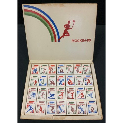 116 - Advertising & Sports - Russian 1980 Olympic games set of twenty eight Mockba 80 matchboxes, with con... 