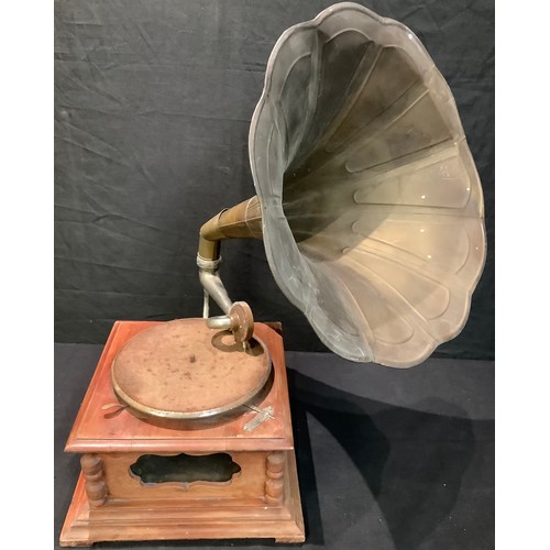 92 - A reproduction HMV horned gramophone