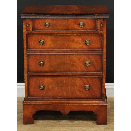 108 - A Queen Anne style bachelor's chest, fold-over top above four long graduated drawers, skirted base, ... 