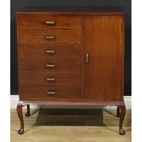 英国アンティーク　Fyne Ladye music cabinet オーク材 A Fyne Ladye sheet music filing cabinet, Stone's patent fall