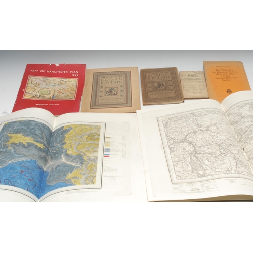 451 - Maps, GB - a collection of late 18th century and later maps, including A New Map of the Country Roun... 