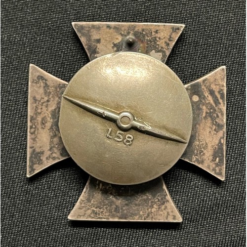 32 - WW2 Third Reich Eisernes Kreuz 1. Klasse Iron Cross 1st class 1939. Screw back version with anti rot... 