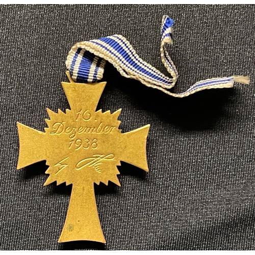 34 - WW2 Third Reich Ehrenkreuz der Deutsche Mutter Erste Stufe - Mother's Cross 1st Class (Gold). Comple... 