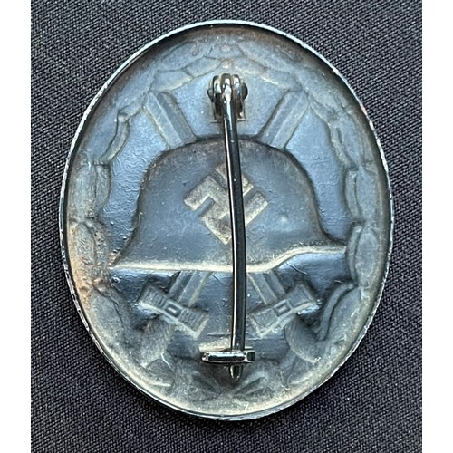 45 - WW2 Third Reich Verwundetenabzeichen 1939 in Schwarz - Wound badge 1939 in Black. Steel example. No ... 