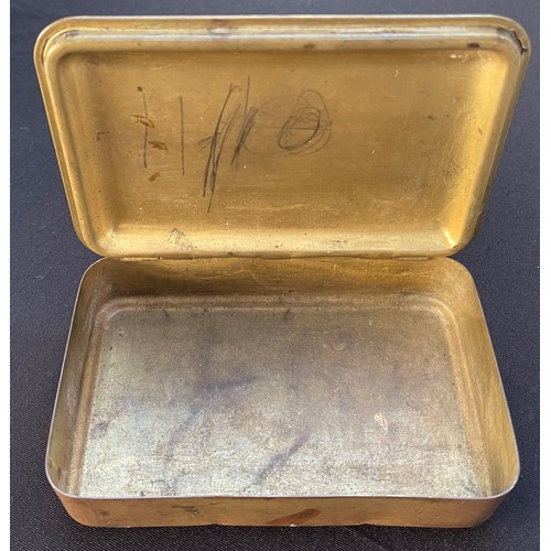 75 - WW1 British Princess Mary's Gift tin 1914. No contents. Good hinge and no splits to the edges of the... 