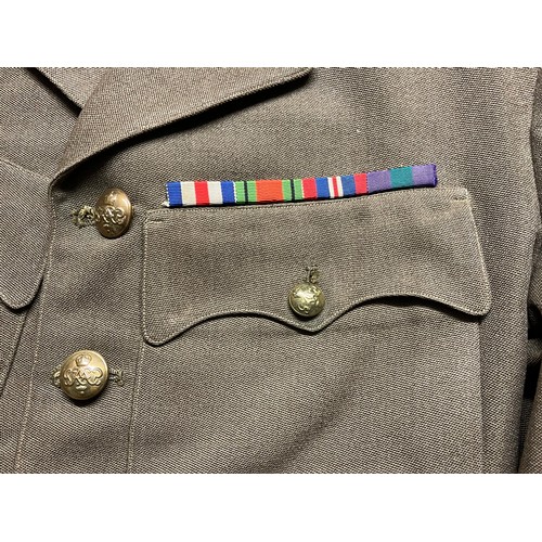 105 - WW2 British Officers Service Dress Jacket, 1942 pattern, with Parachute Qualification Wings and WW2 ... 