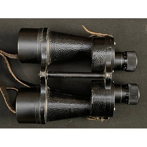 109 - WW2 British Binoculars Prismatic No.5 MkII x 7. Maker marked 