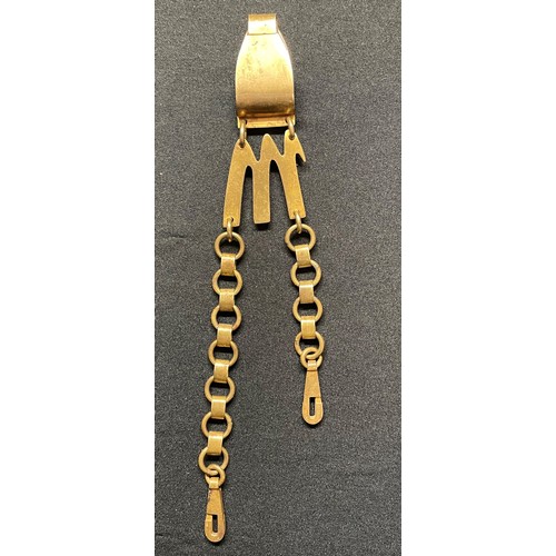 158 - WW2 Italian Fascist MVSN Officer's dagger chained hanger. Complete all spring clips. No makers marks... 