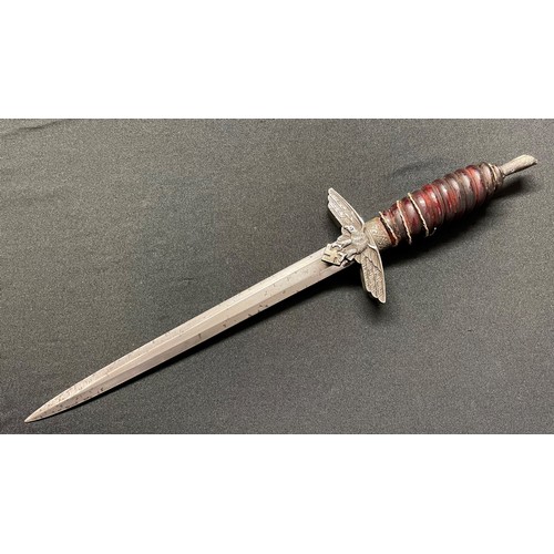 160 - WW2 Third Reich Luftwaffe Dagger with double edged blade 250mm in length maker marked 