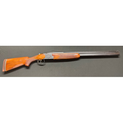 182 - Laurona 12 Bore 3inch Magnum Over and Under Shotgun with 710mm long barrels, serial number 76571. Ov... 