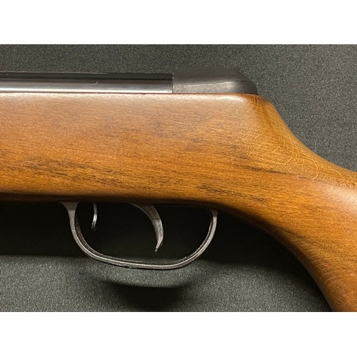 233 - .22 cal BSA Meteor Air Rifle serial number WE14459. Barrel length 470mm. Overall length 105cm. Worki... 