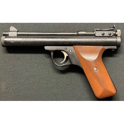 236 - Benjamin EB22 .22 cal single shot Co2 Air Pistol by Crosman. Serial number 106700916. Complete in bo... 