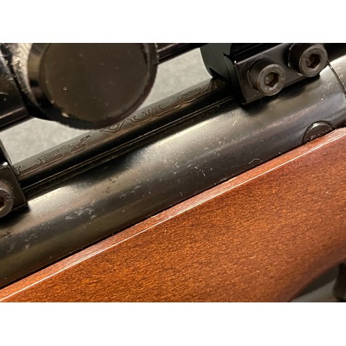 294 - Webley & Scott Vulcan .22 cal Air Rifle serial number 844821. 445mm long barrel. No rear sight. Fitt... 