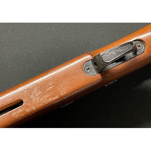 294 - Webley & Scott Vulcan .22 cal Air Rifle serial number 844821. 445mm long barrel. No rear sight. Fitt... 