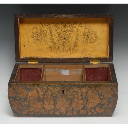 5199 - A Regency penwork bowed rectangular chinoiserie tea caddy, decorated with figures, insects and flowe... 